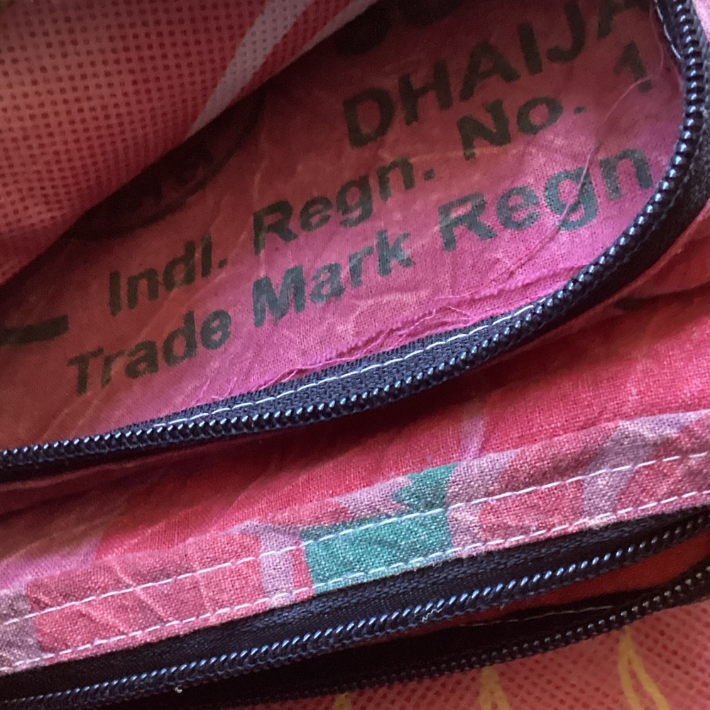 Multicolor Patchwork Crossbody Bag - image 7